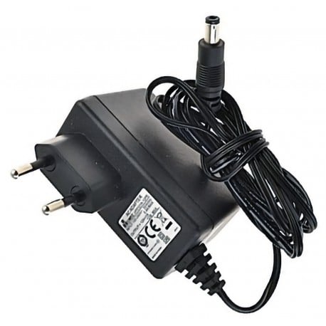 Umec UP0121a-12PE 100-240v 50-60hz 0.4a 12v 1a
